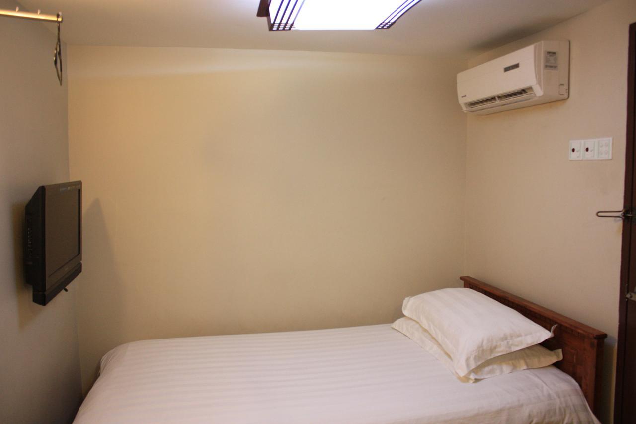 Se Two Hotel Butterworth Exterior foto